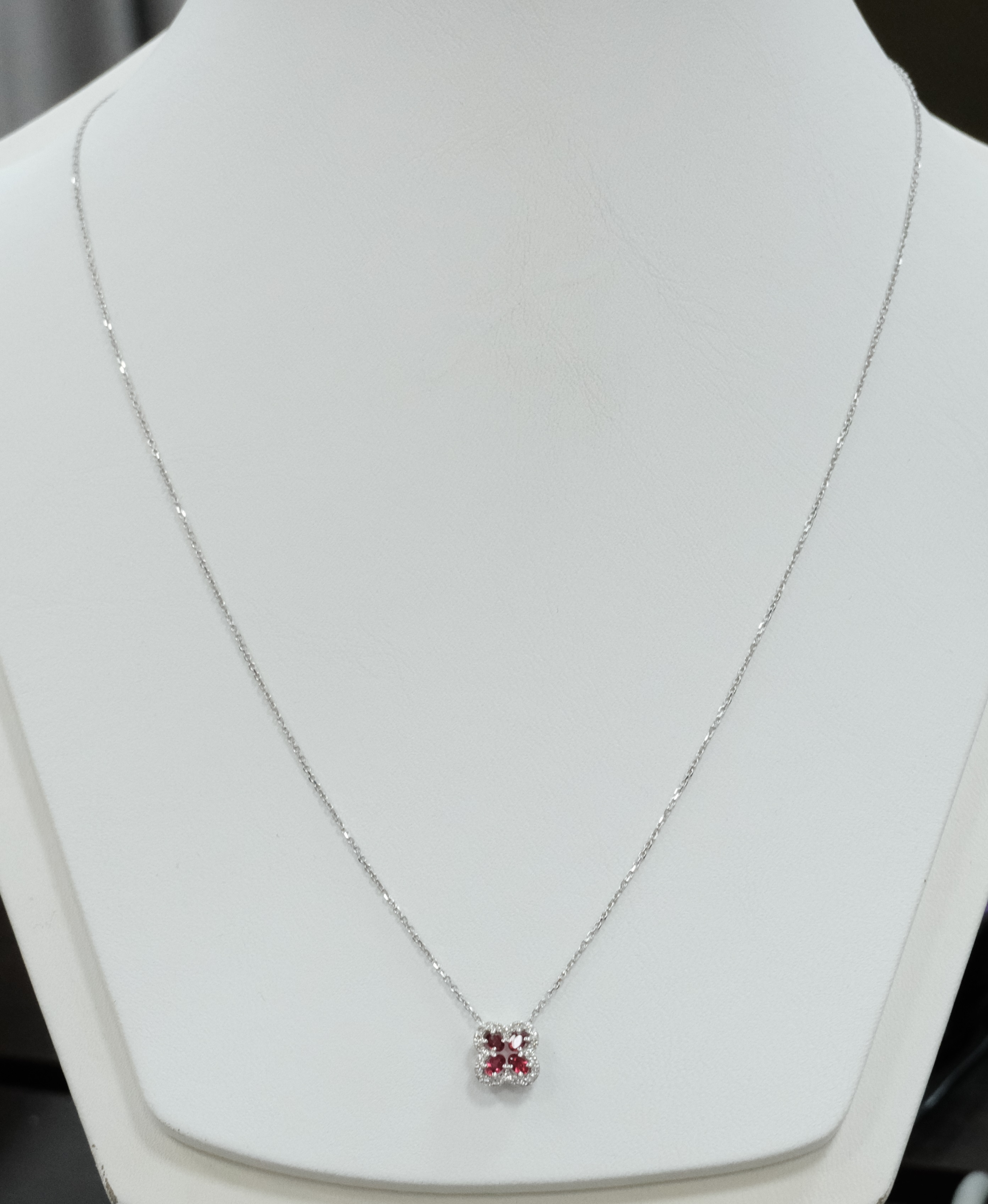10792-000001 Колье